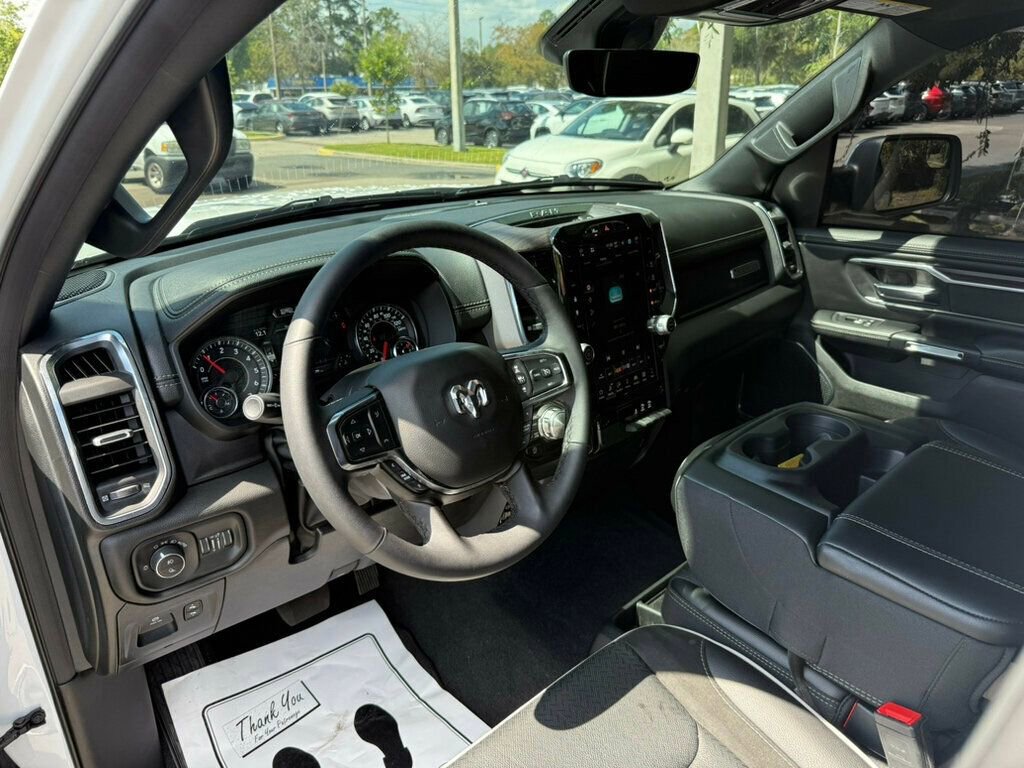 Used 2025 RAM 1500 Laramie image 3