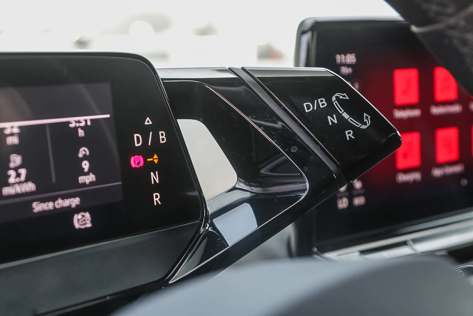 Used 2022 Volkswagen ID.4 Pro image 19