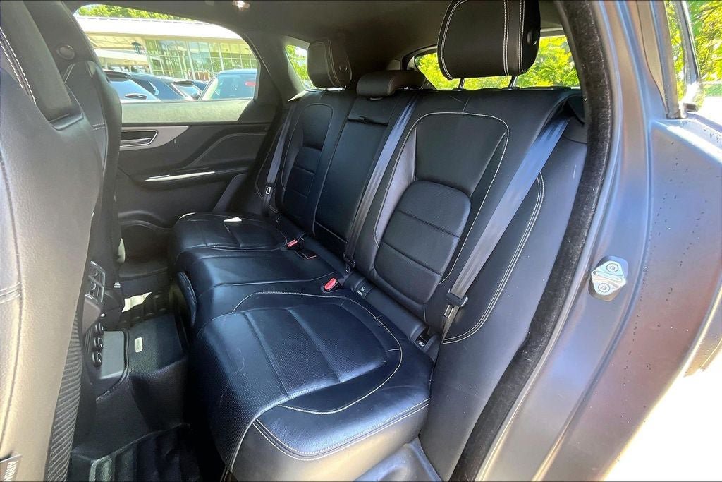 Used 2017 Jaguar F-PACE S AWD/4WD image 19