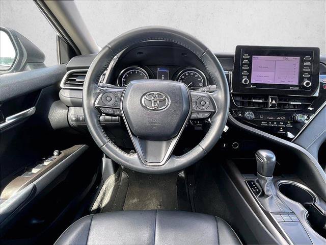 Used 2023 Toyota Camry SE FWD image 7
