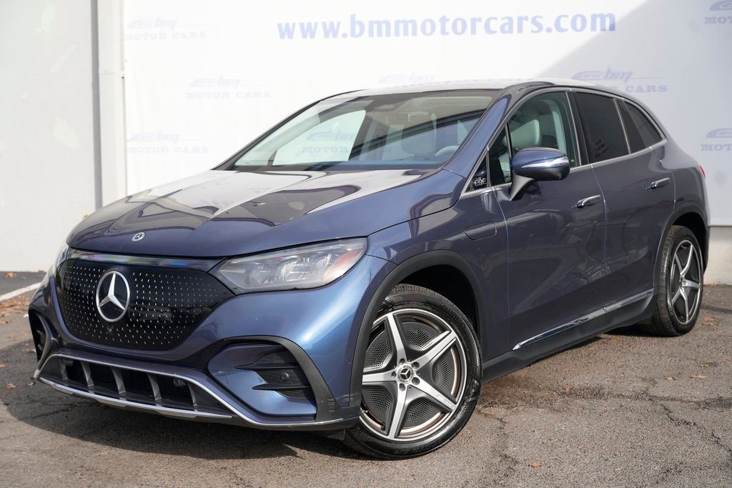 Used 2023 Mercedes-Benz EQE 500 4MATIC SUV image 2