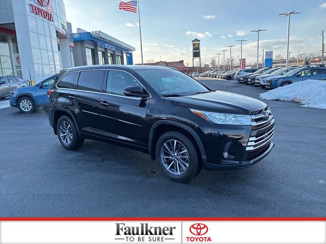 Certified 2018 Toyota Highlander XLE w/ Protection Package #3 image 3
