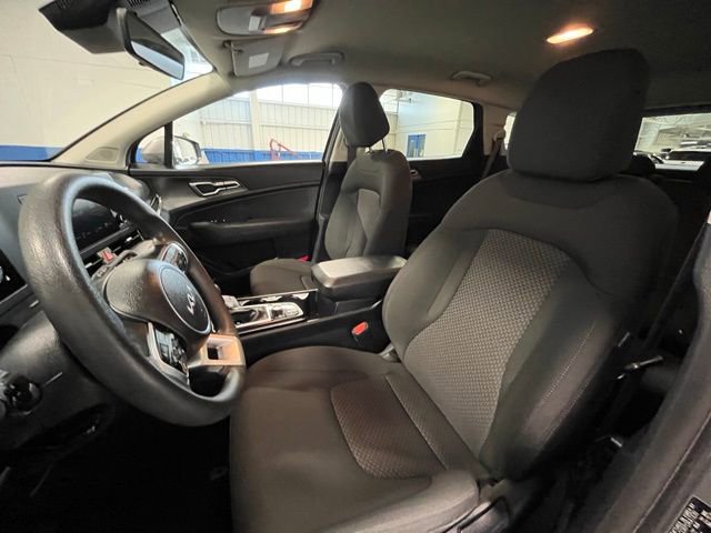 Used 2024 Kia Sportage LX image 21
