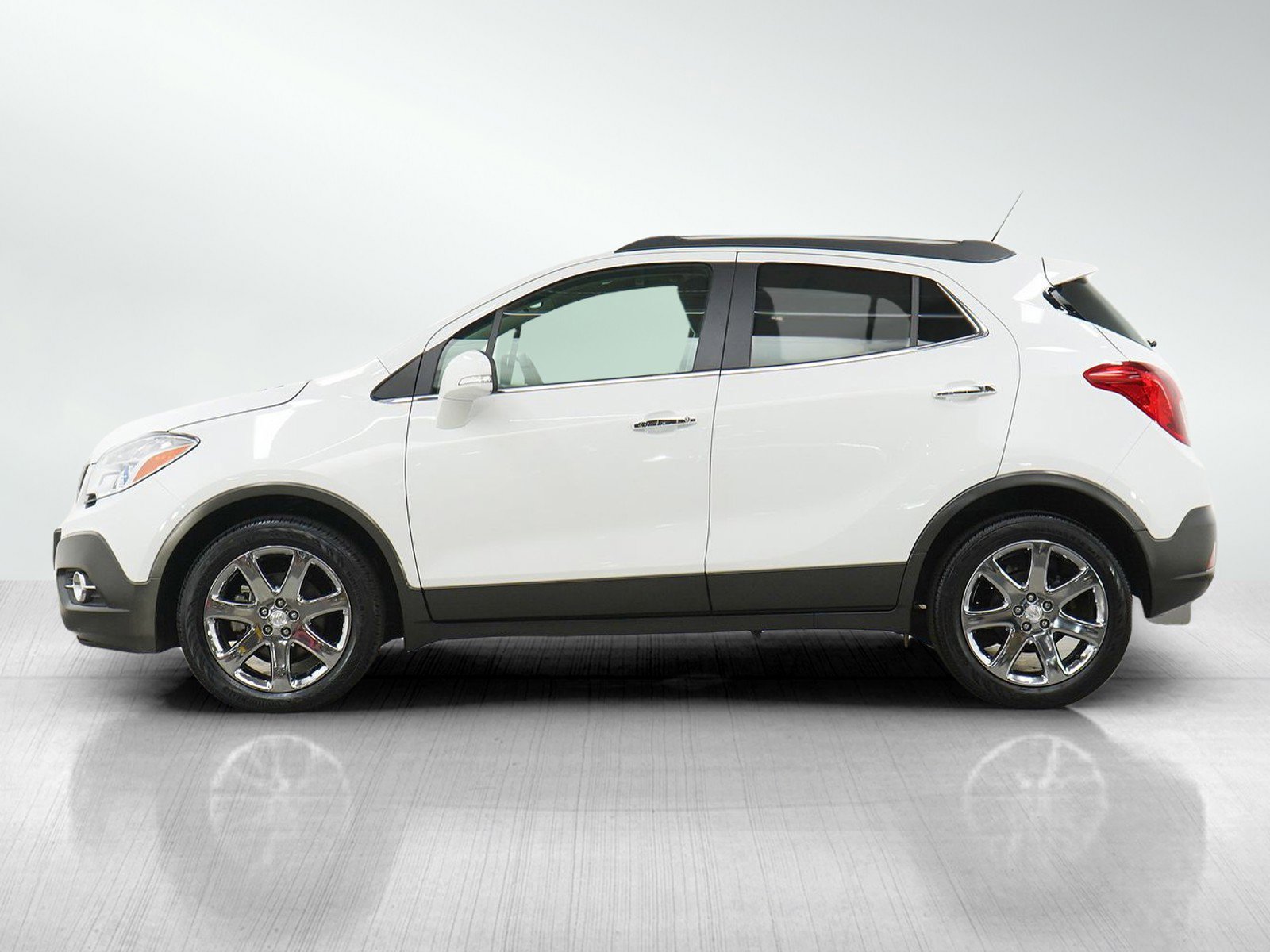 Used 2016 Buick Encore Leather w/ Experience Buick Package FWD image 2