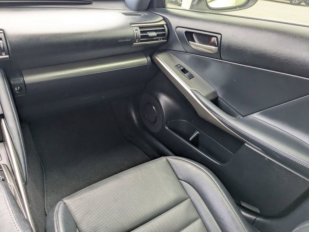 Used 2017 Lexus IS 300 F Sport w/ F Sport Package AWD/4WD image 16