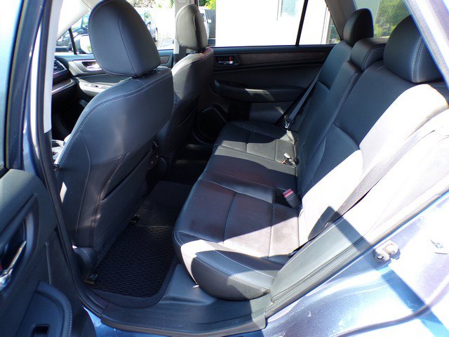 Used 2017 Subaru Outback 3.6R Limited AWD/4WD image 16