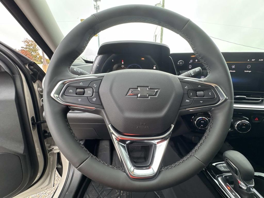 New 2026 Chevrolet Trax ACTIV w/ Sunroof Package image 21