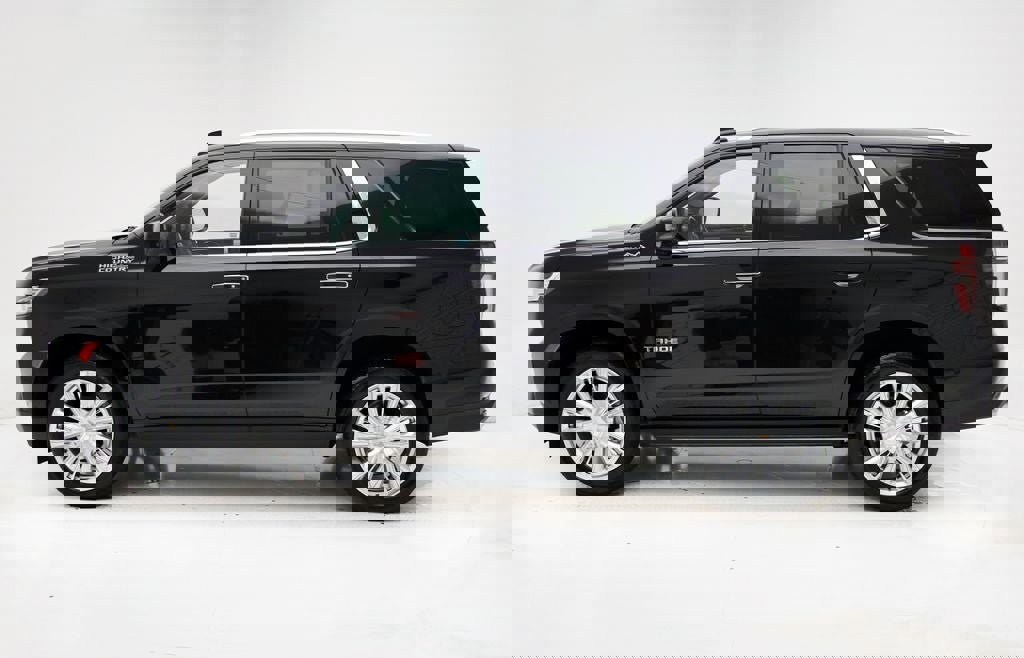 Used 2024 Chevrolet Tahoe High Country w/ Advanced Technology Package image 7