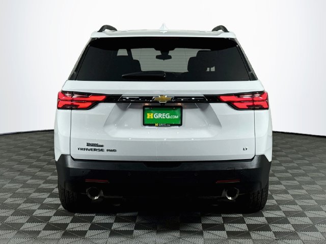 Used 2023 Chevrolet Traverse LT w/ LPO, Cargo Package AWD/4WD image 7