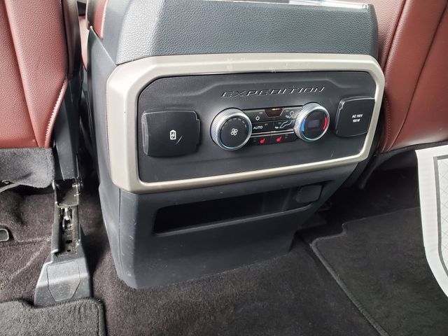 Used 2023 Ford Expedition Max Limited AWD/4WD image 29
