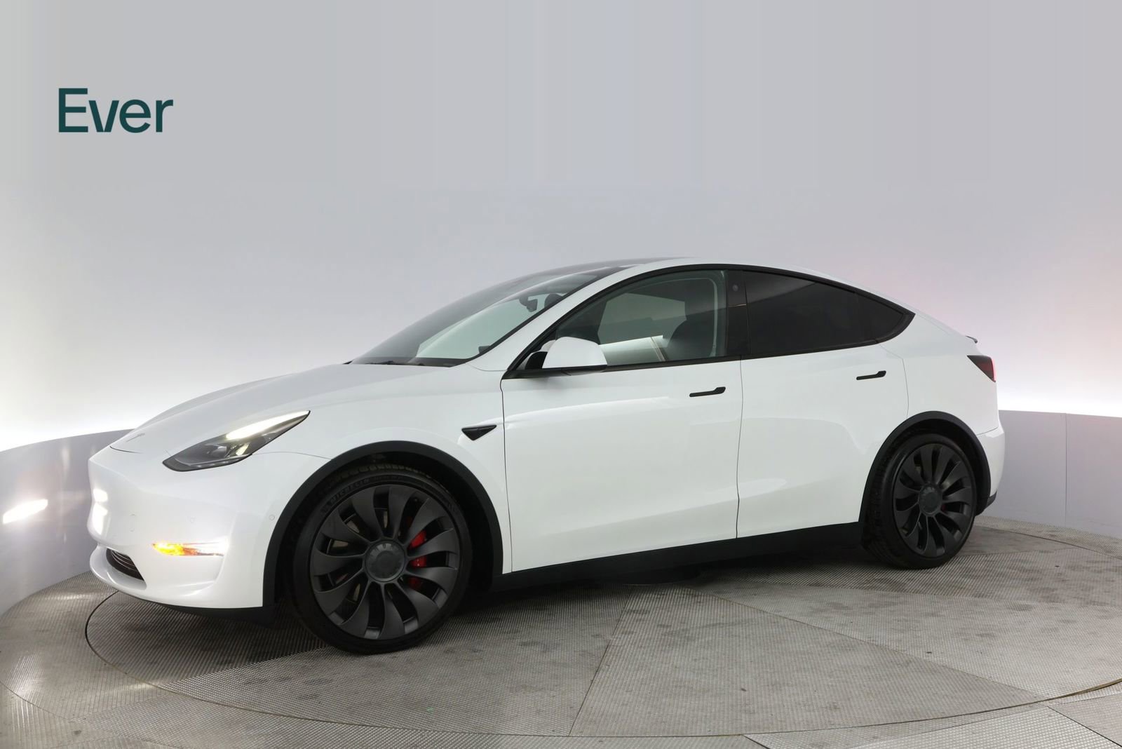 Used 2022 Tesla Model Y Performance image 18