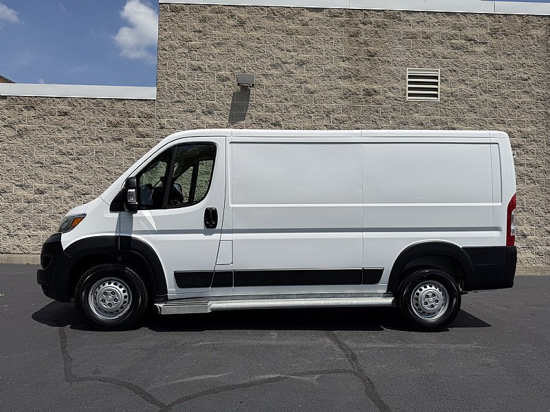 Used 2025 RAM ProMaster 2500 w/ U-Haul Equipment Group FWD image 5