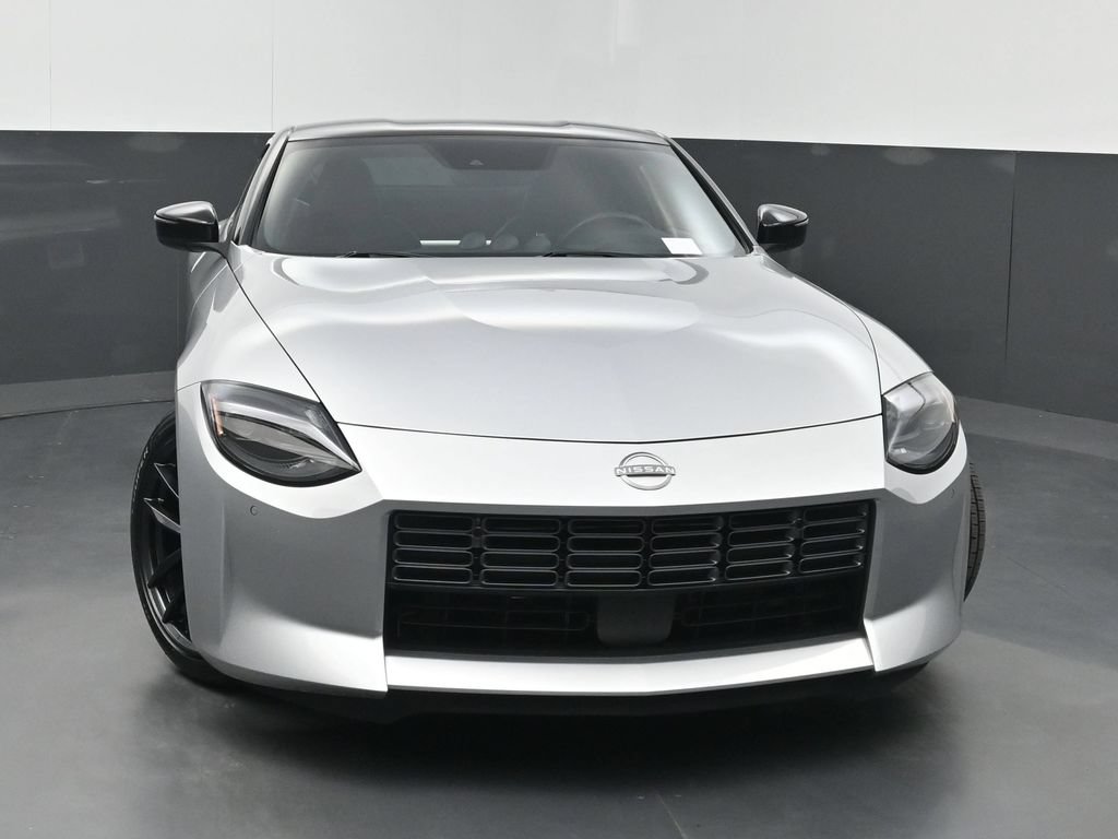 Used 2025 Nissan Z Performance w/ Floor Mat Package RWD image 38