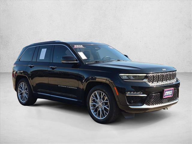 Used 2022 Jeep Grand Cherokee Summit AWD/4WD image 3