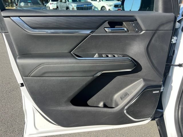 Used 2024 GMC Acadia Elevation AWD/4WD image 19