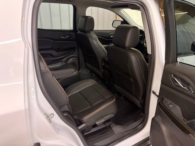 Used 2022 GMC Acadia AT4 w/ GMC Pro Grade Package AWD/4WD image 15