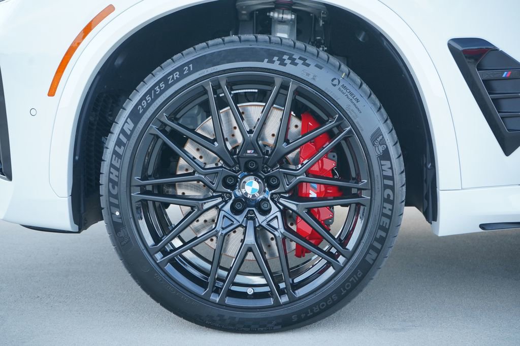 New 2026 BMW X5 M Competition w/ Executive Package AWD/4WD image 5