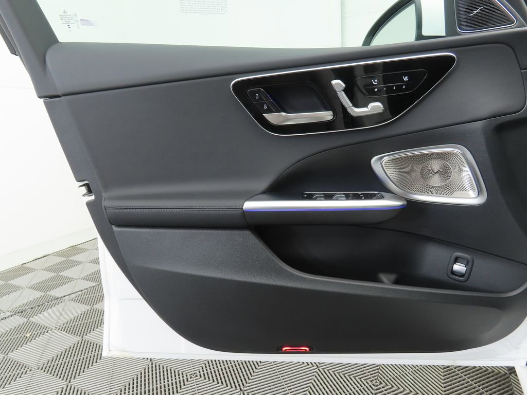 New 2025 Mercedes-Benz C 300 Sedan image 24