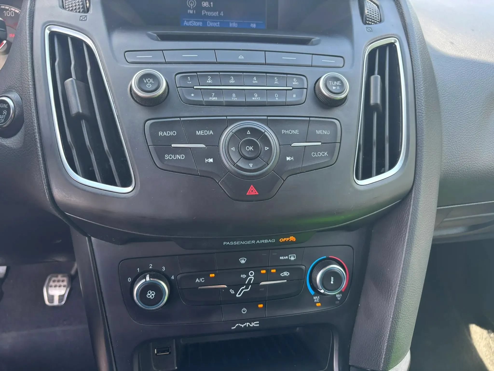 Used 2016 Ford Focus ST FWD image 16