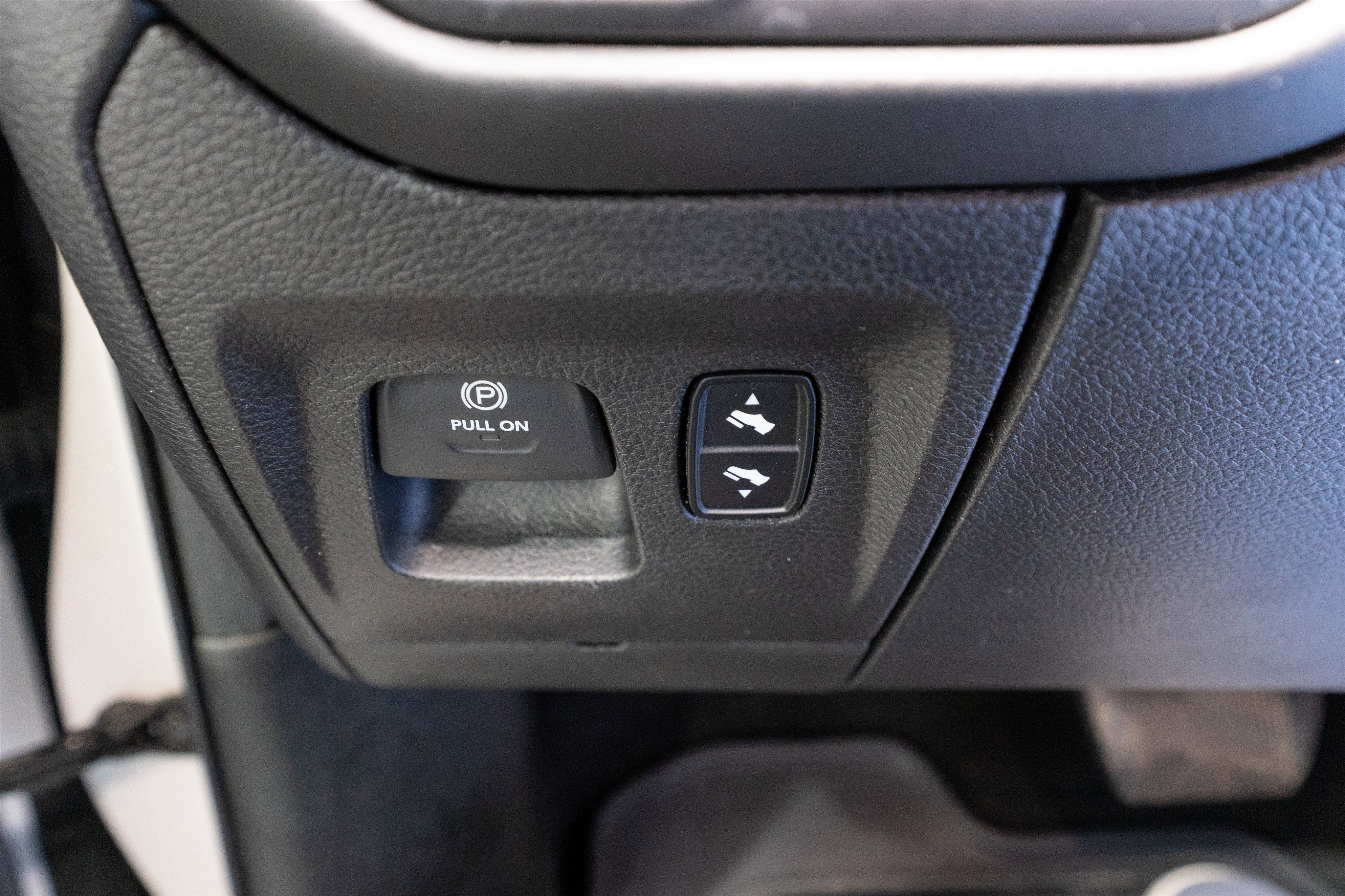 Used 2020 RAM 1500 Limited AWD/4WD image 35