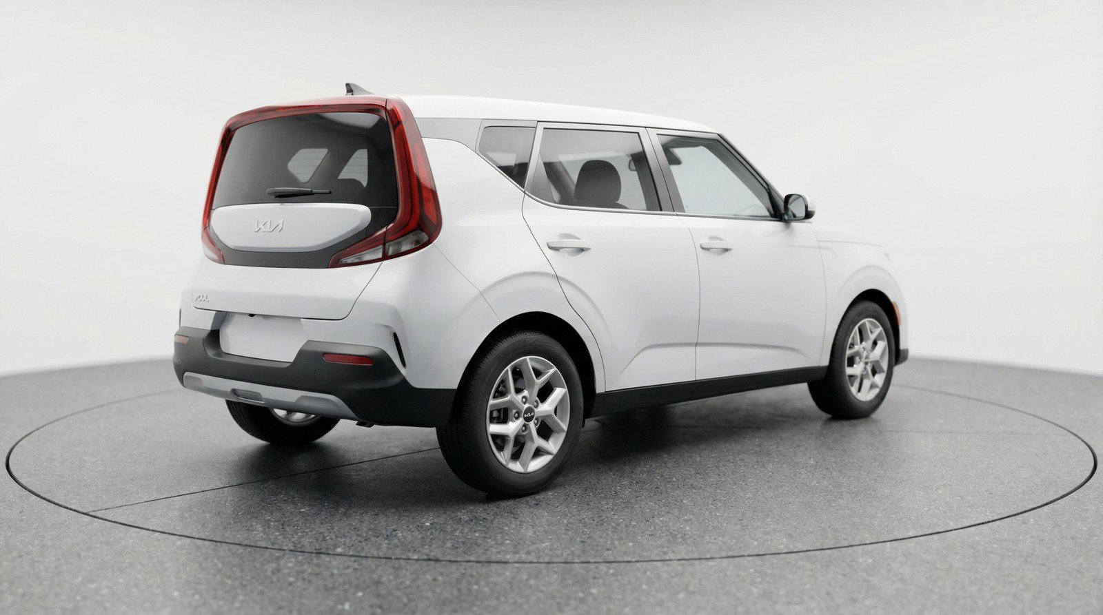 Used 2025 Kia Soul LX w/ LX Technology Package image 9