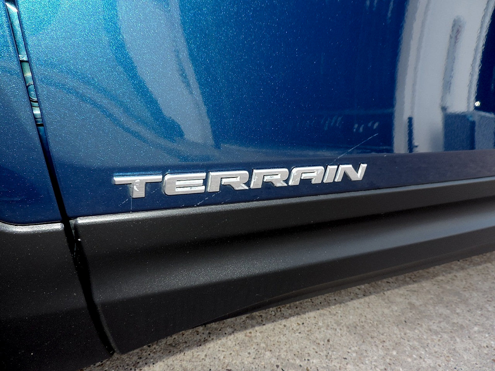 Used 2020 GMC Terrain SLT w/ Preferred Package FWD image 14