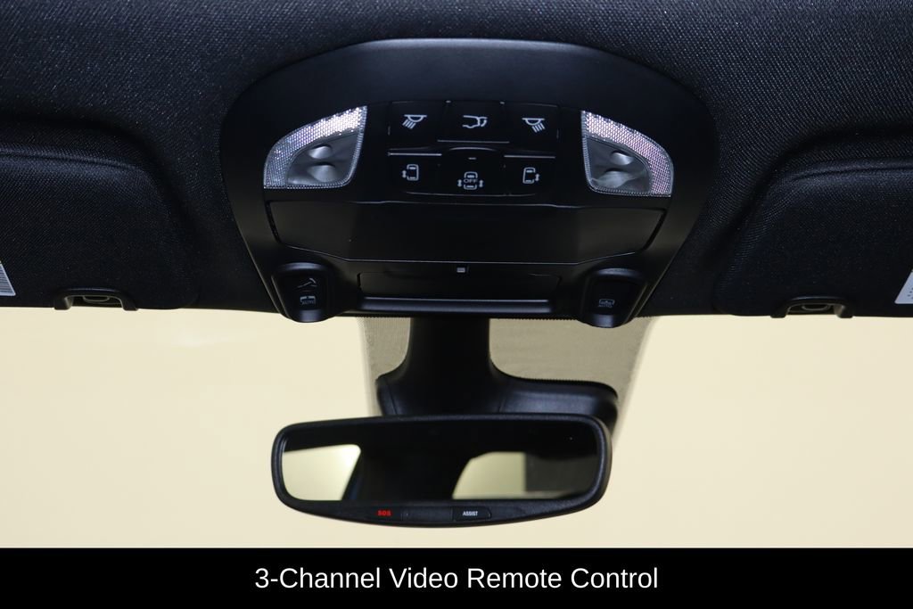 New 2026 Chrysler Pacifica Limited w/ Uconnect Theater Family Group FWD image 26