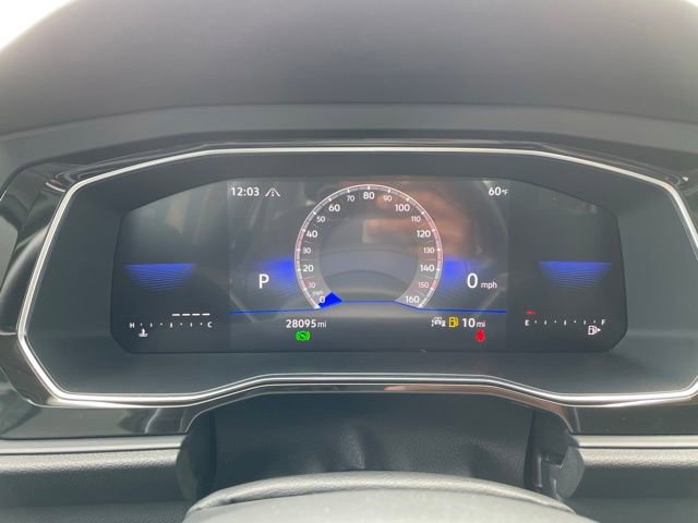 Used 2023 Volkswagen Jetta SE w/ Panoramic Sunroof Package FWD image 17