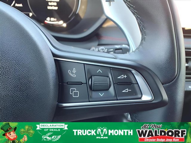 New 2024 Dodge Hornet R/T Plus w/ Tech Pack Plus w/o Parking image 19