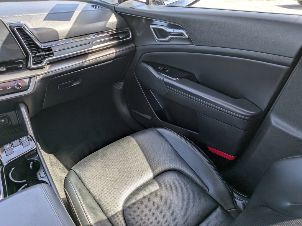 Certified 2024 Kia Sportage EX FWD image 17