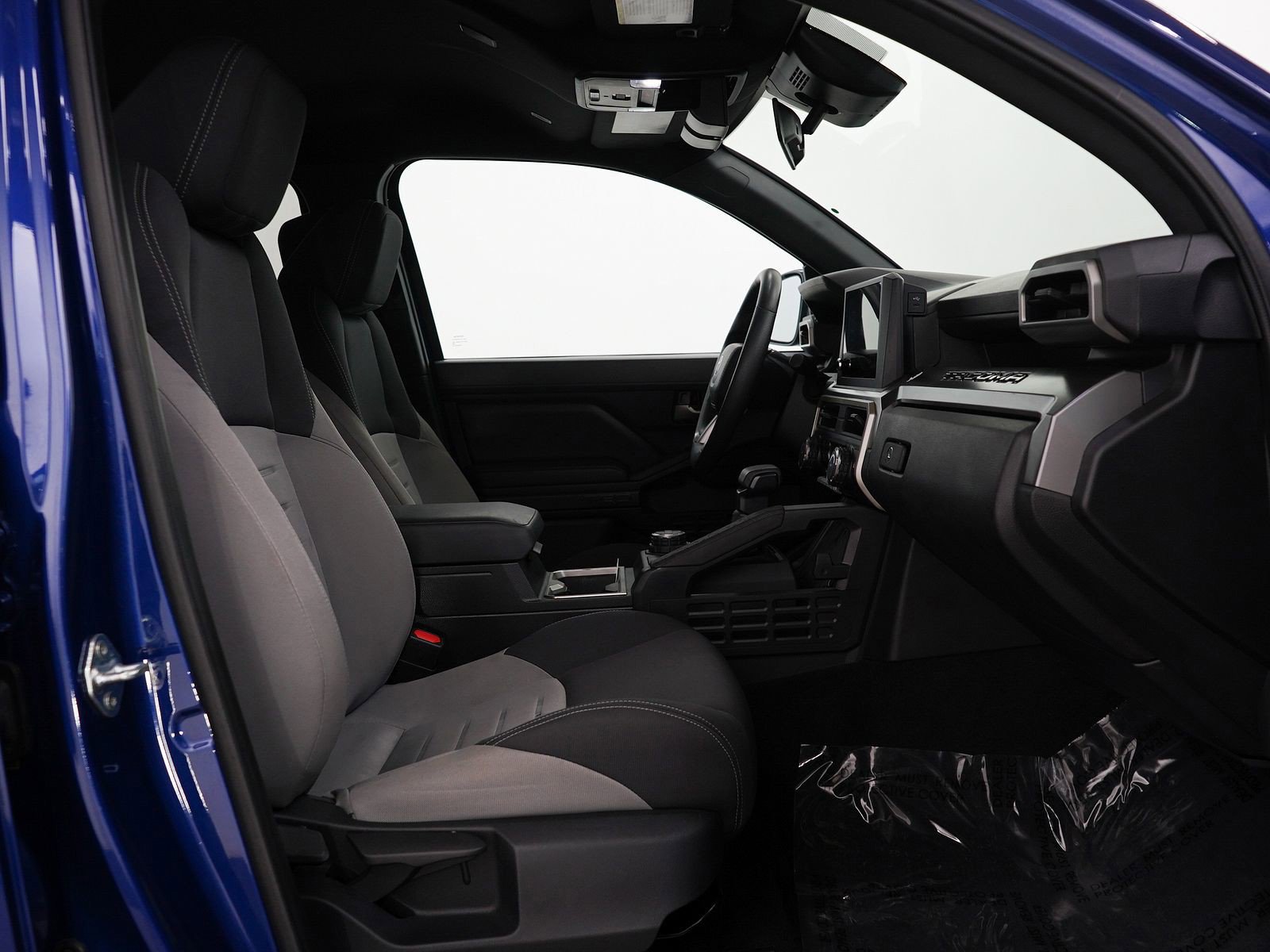 Used 2024 Toyota Tacoma TRD Off-Road image 12