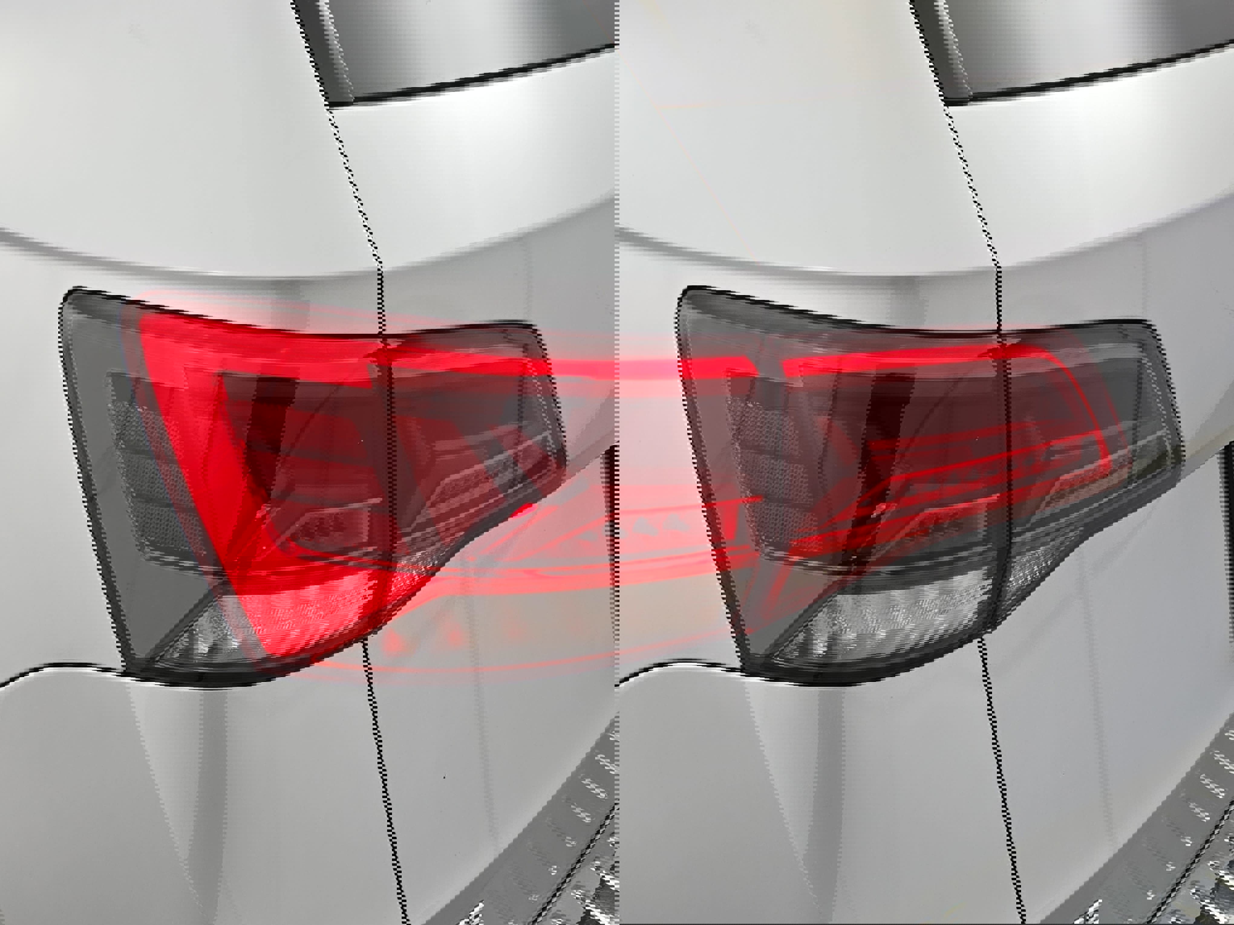 Certified 2022 Volkswagen Taos SE image 33