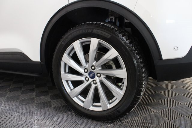 Used 2022 Ford Escape Titanium w/ Titanium Elite Package image 28