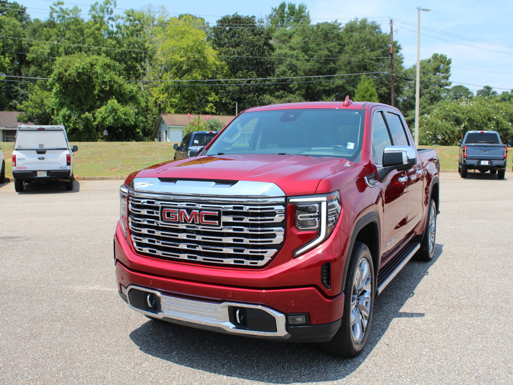 Used 2024 GMC Sierra 1500 Denali w/ Denali Reserve Package RWD image 5