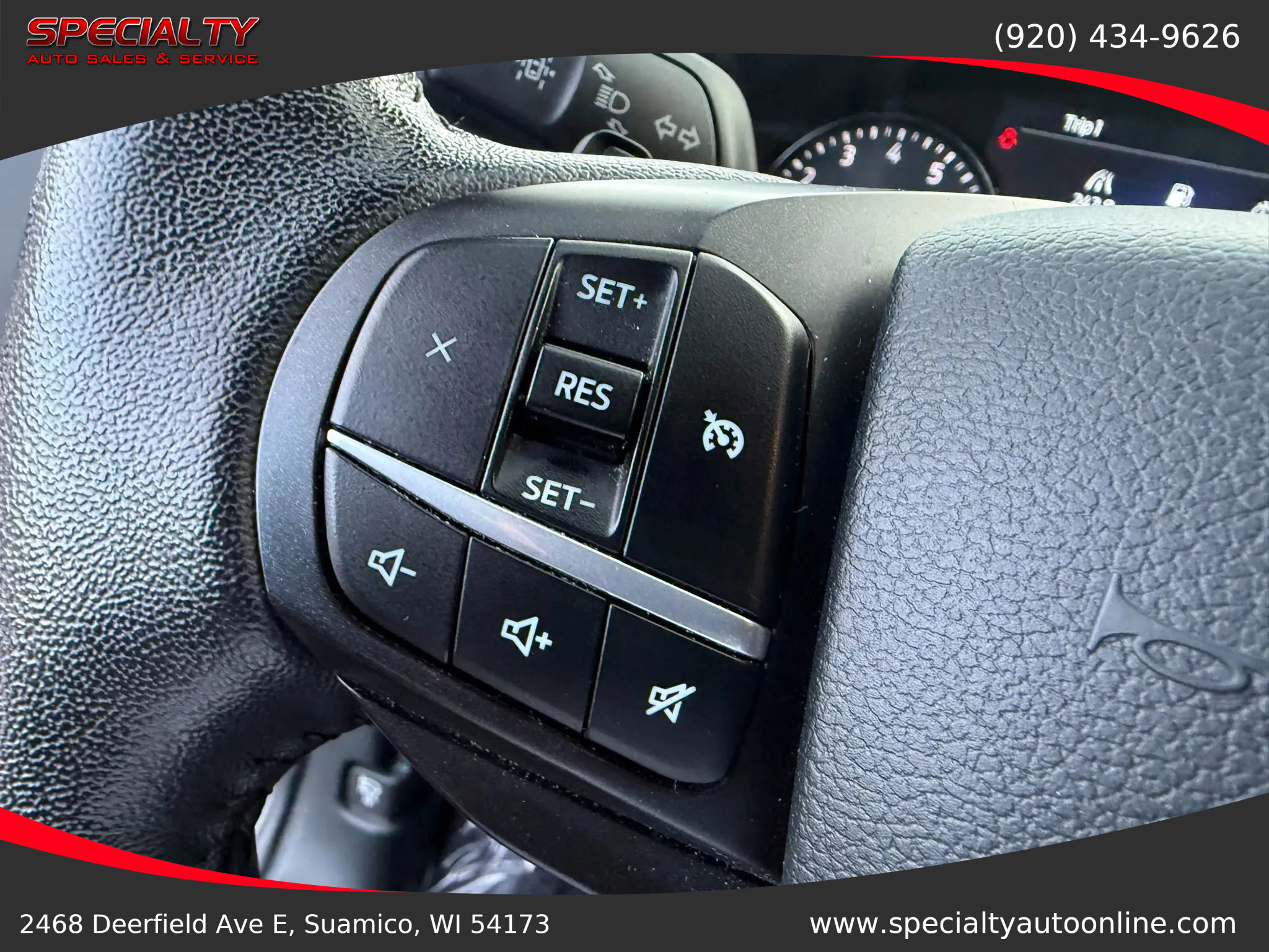 Used 2020 Ford Explorer XLT w/ Equipment Group 202A image 20