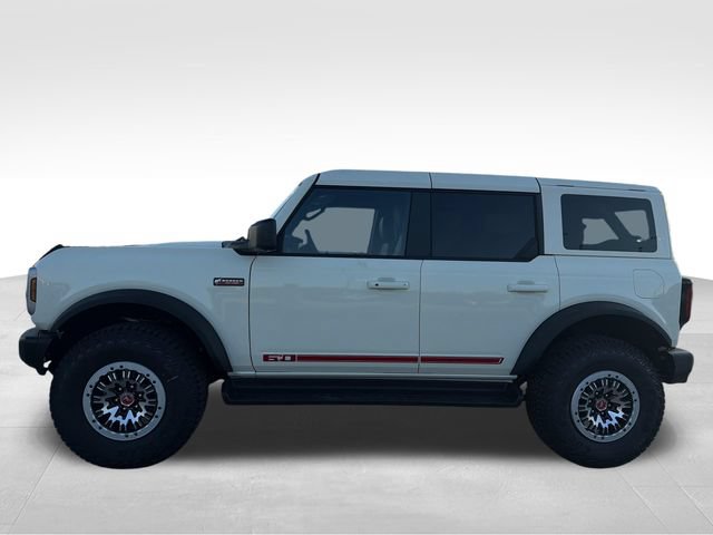 New 2026 Ford Bronco Outer Banks w/ Sasquatch Package AWD/4WD image 3