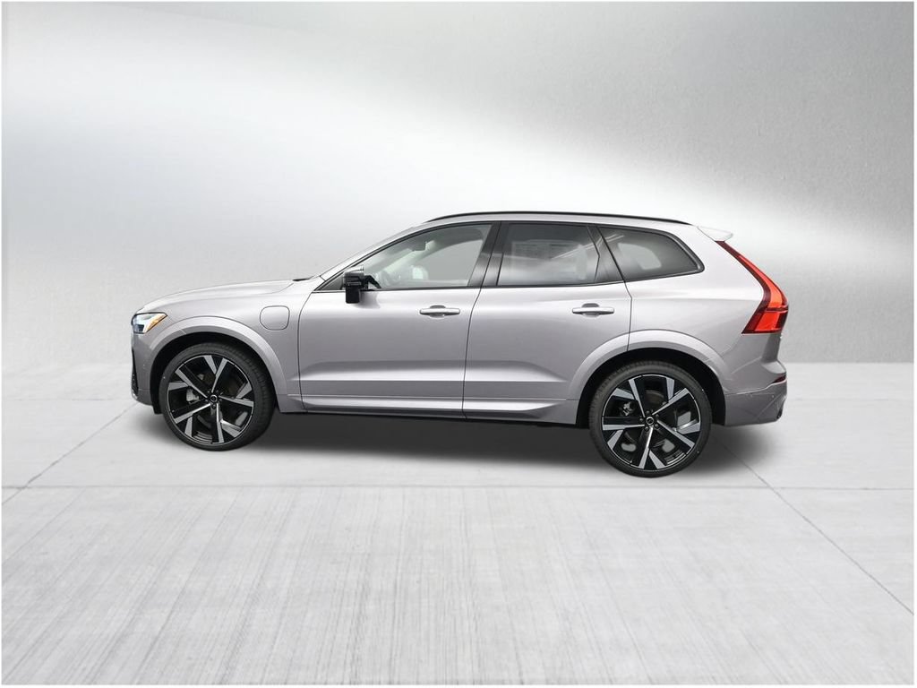 New 2026 Volvo XC60 T8 Ultra AWD/4WD image 2