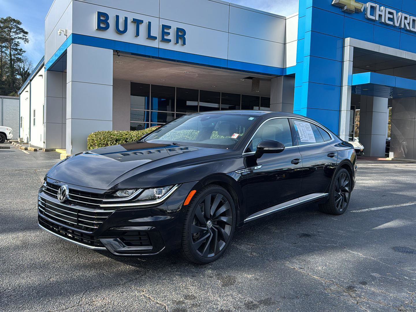 Used 2019 Volkswagen Arteon SEL Premium image 2