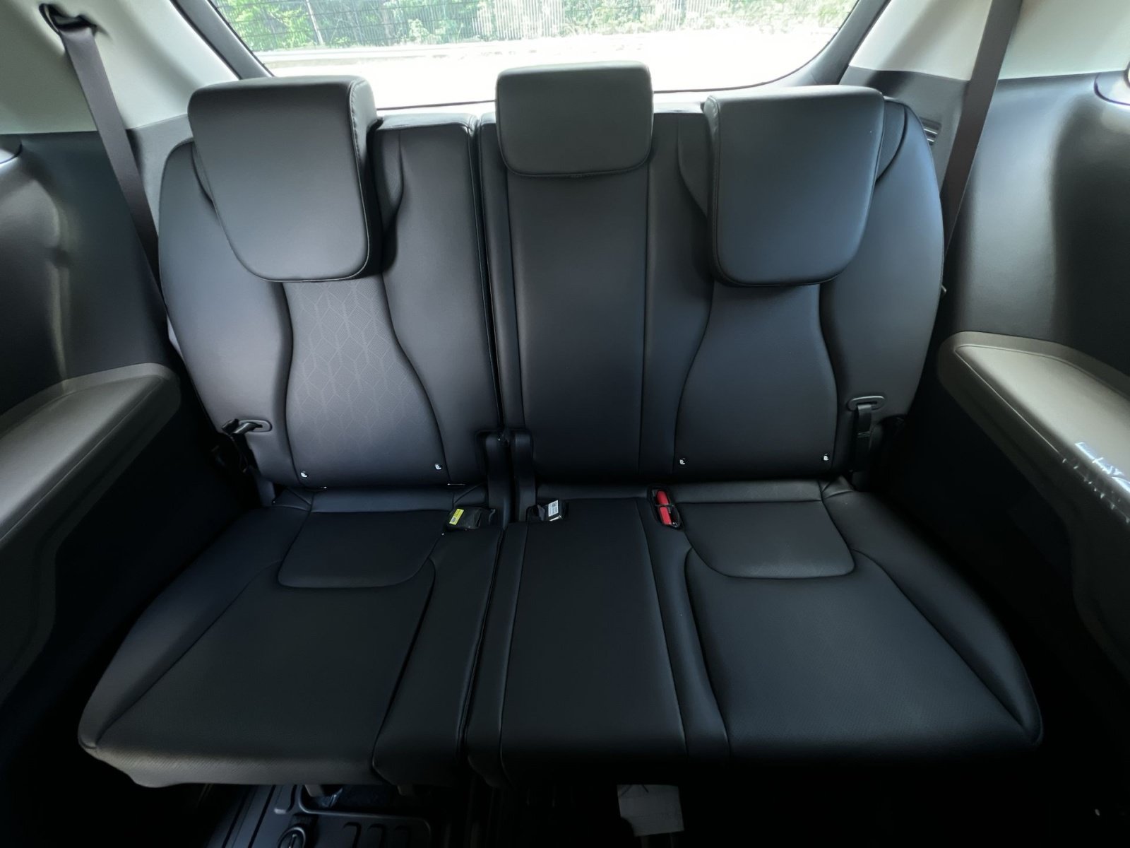 New 2026 Kia Carnival EX FWD image 34