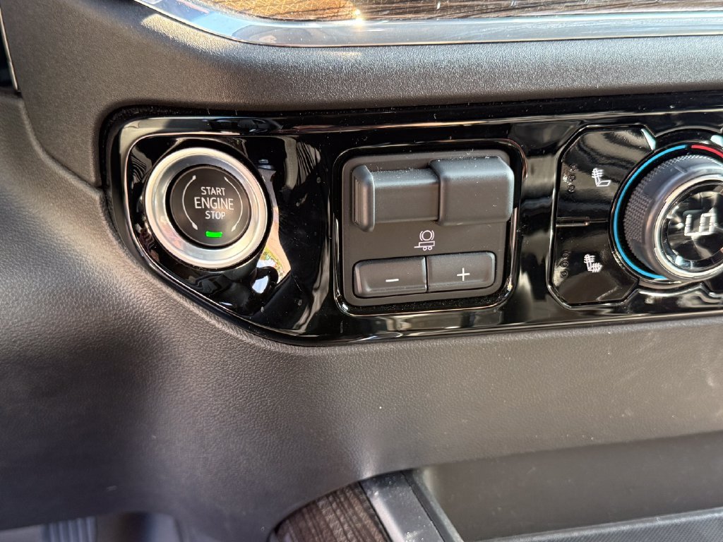 Certified 2023 Chevrolet Silverado 1500 LT AWD/4WD image 20