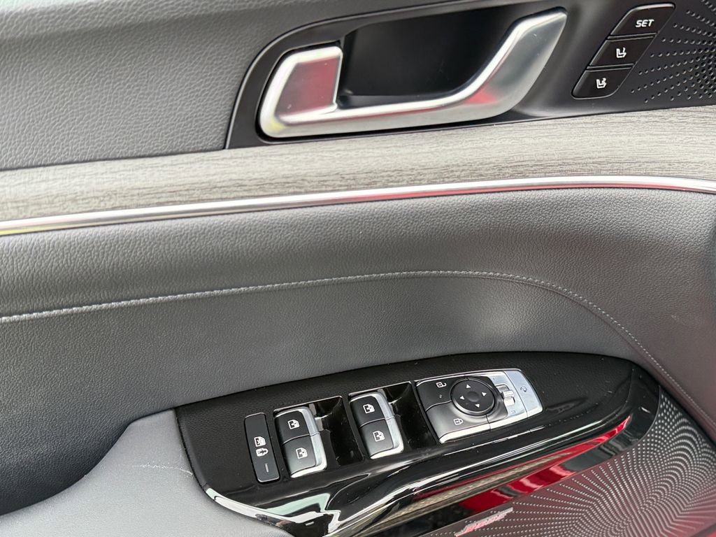 Used 2025 Kia K5 EX image 11