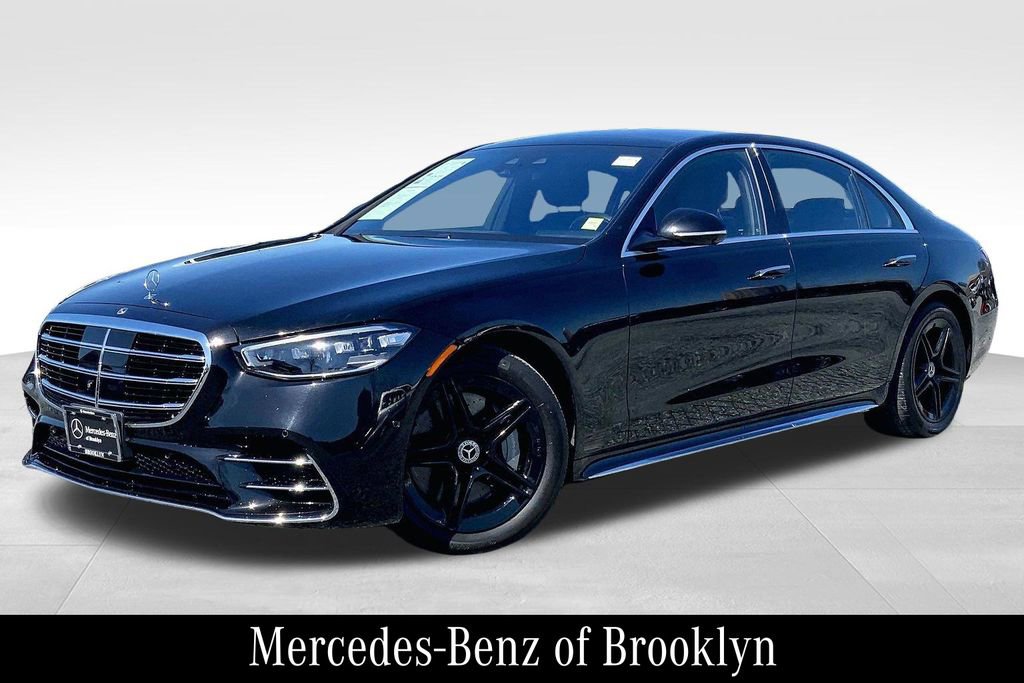 Used 2022 Mercedes-Benz S 580 4MATIC Sedan image 3