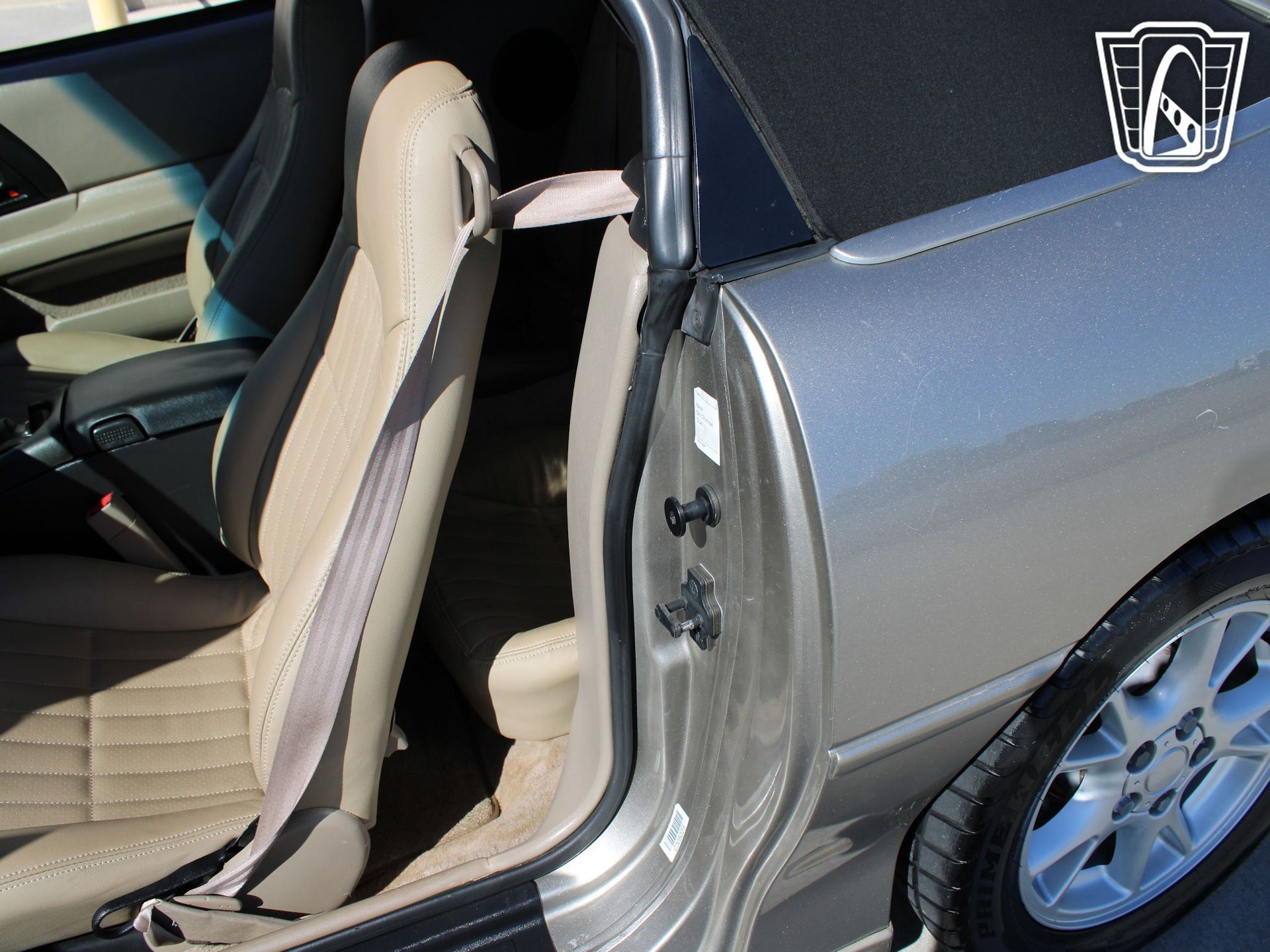 Used 2002 Chevrolet Camaro LT image 3