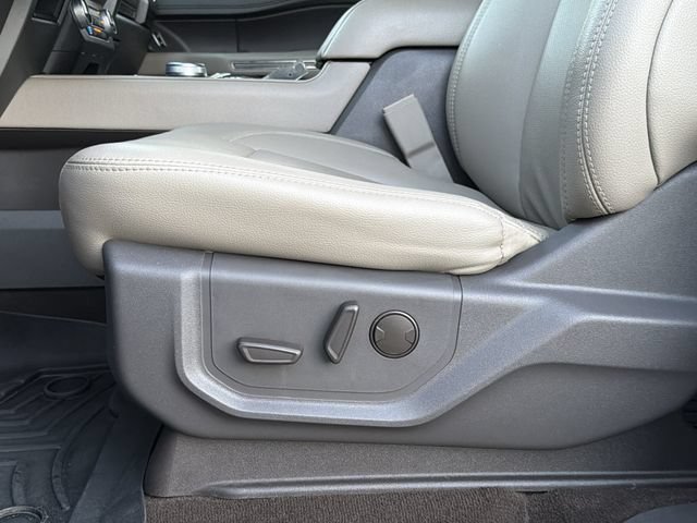 Used 2021 Ford Expedition XLT RWD image 24