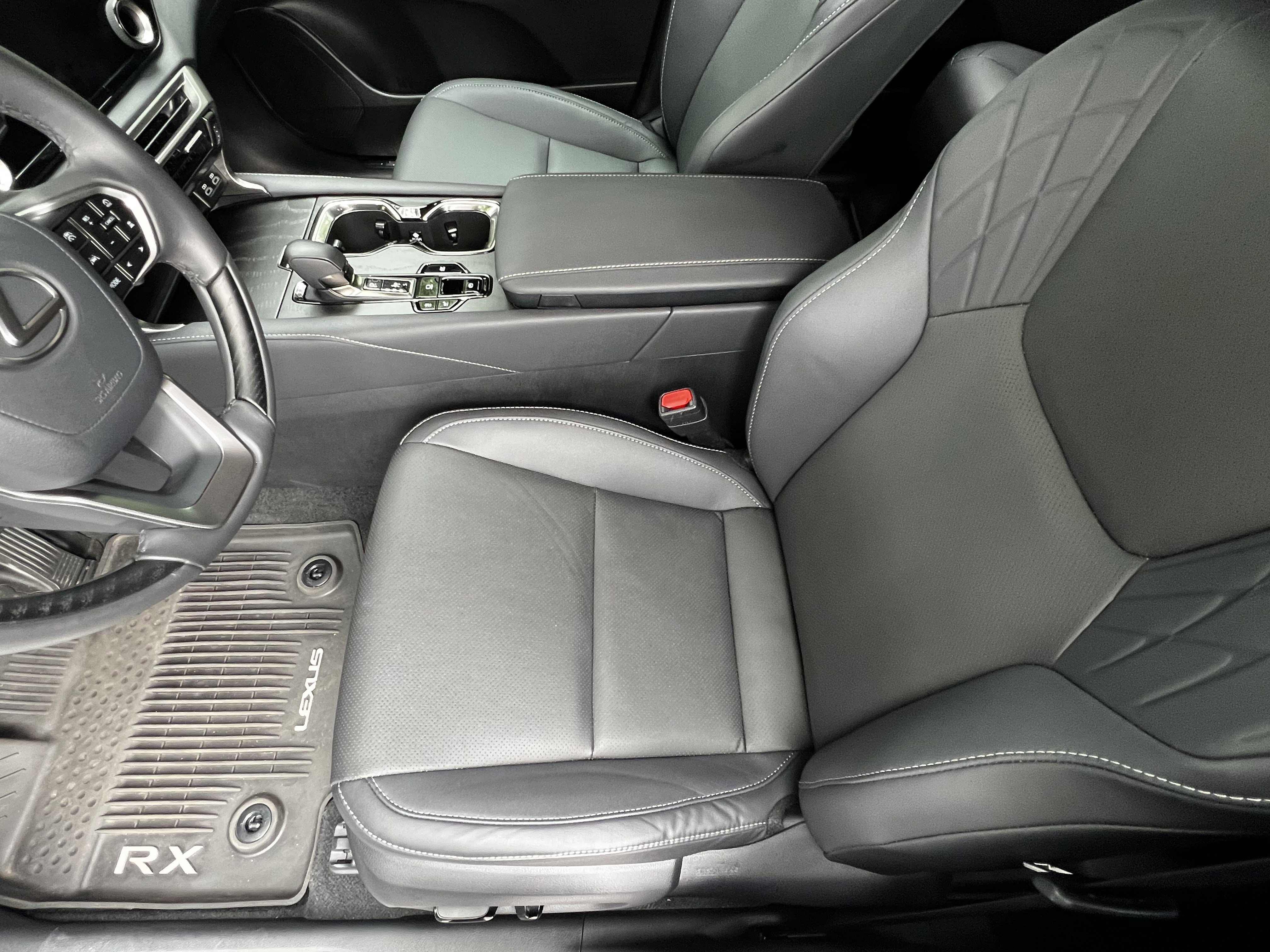 Used 2024 Lexus RX 350h w/ Convenience Package AWD/4WD image 16