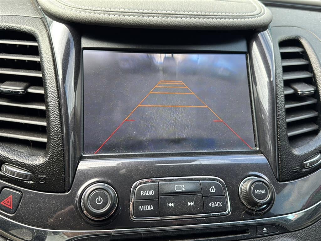 Used 2014 Chevrolet Impala LTZ FWD image 17