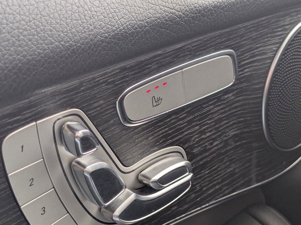 Certified 2021 Mercedes-Benz GLC 300 4MATIC image 21