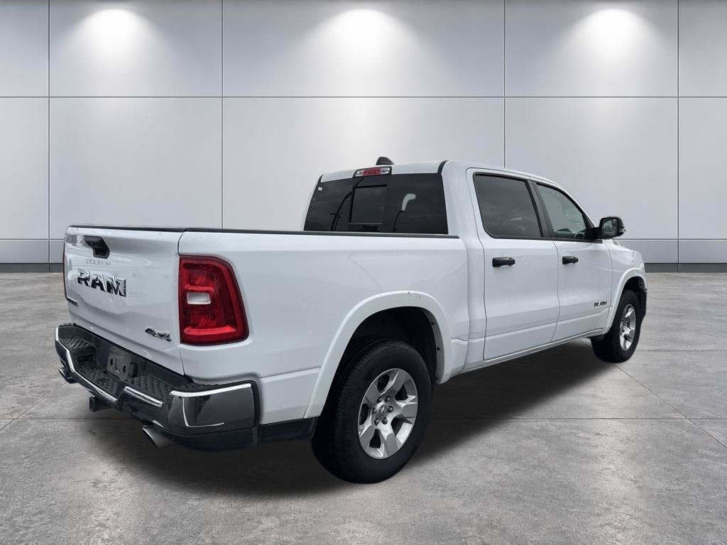Used 2025 RAM 1500 Big Horn AWD/4WD image 5