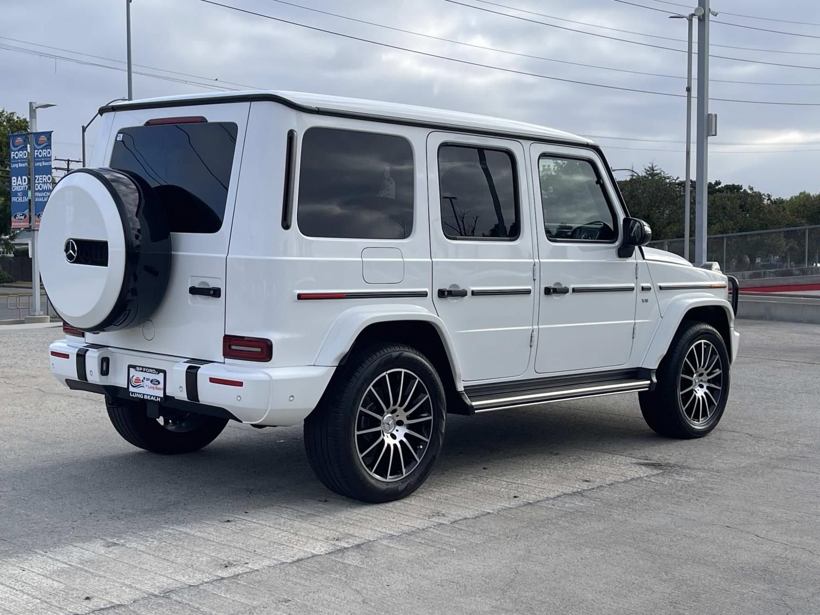 Used 2023 Mercedes-Benz G 550 image 3