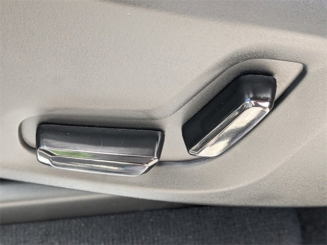 New 2025 Volvo XC90 B6 Core w/ Climate Package image 21